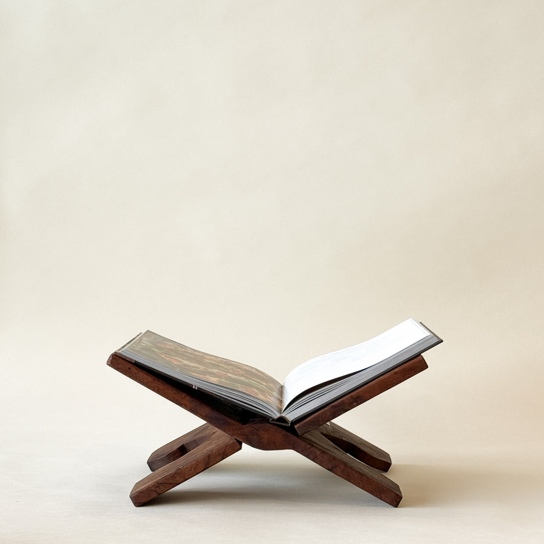 LOUCA Support à livre en bois recyclé 14,5" - Maison Olive