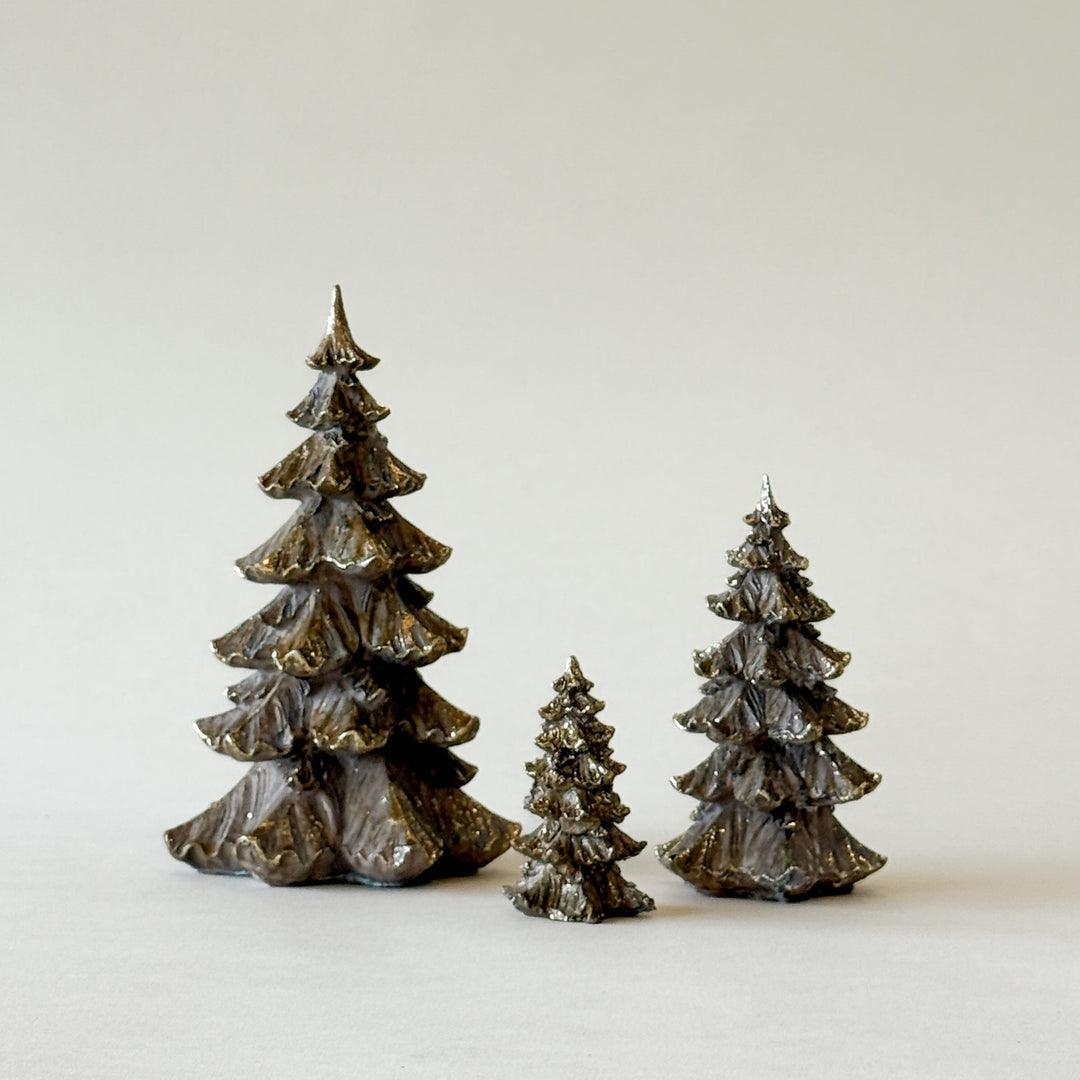 Décoration en forme de sapin or antique  Maison Olive