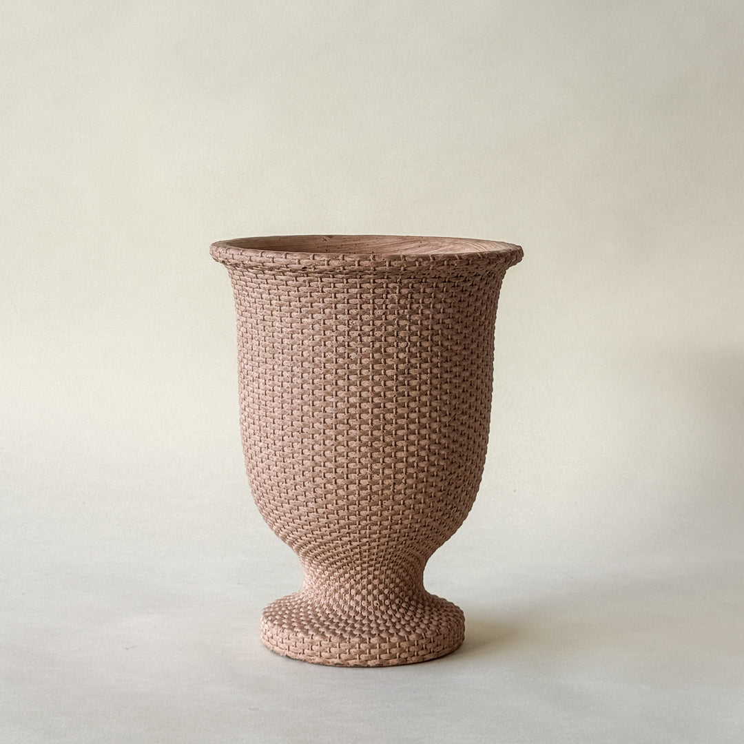 GRACE Urne Ciment tressé.  Maison Olive