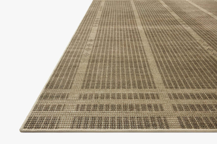 Tapis Archibald fauve et beige Amber Lewis × Loloi — vue stylisée