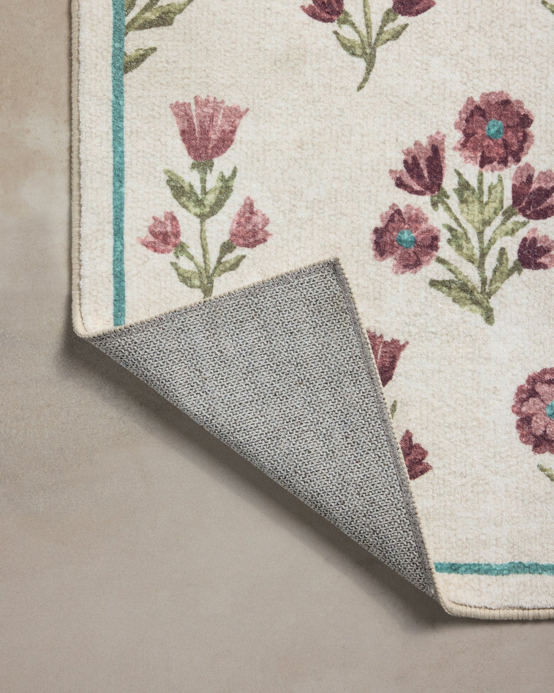 CLOVE Ivory / Plum Tapis de bain — vue 4