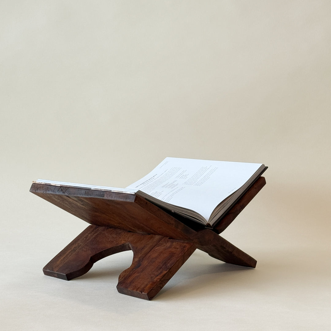 LOUCA Support à livre en bois recyclé 14,5" - Maison Olive