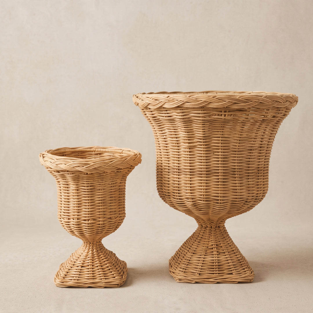 FITRIT – Natural Rattan Decorative Urn