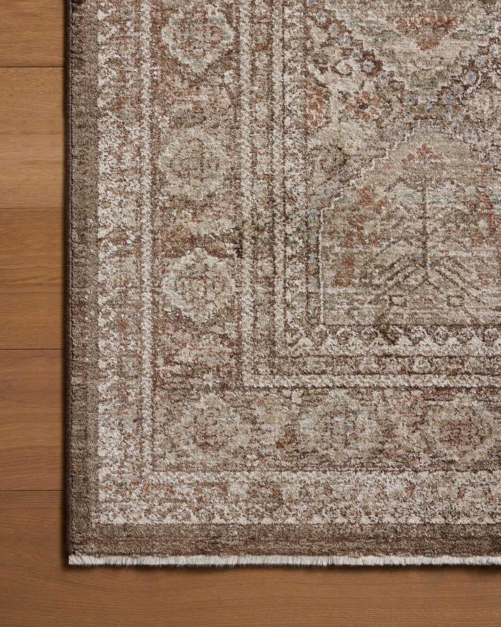 Tapis Ethel moka multicolore Amber Lewis × Loloi — détail de la texture