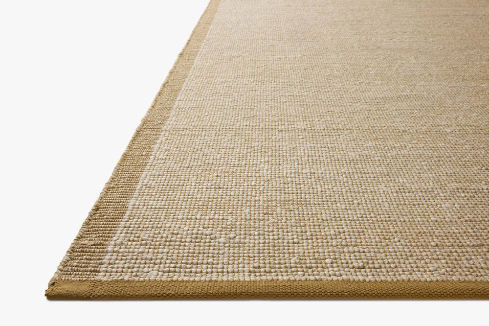 Tapis Gertrude ivoire et ocre Amber Lewis × Loloi — vue stylisée