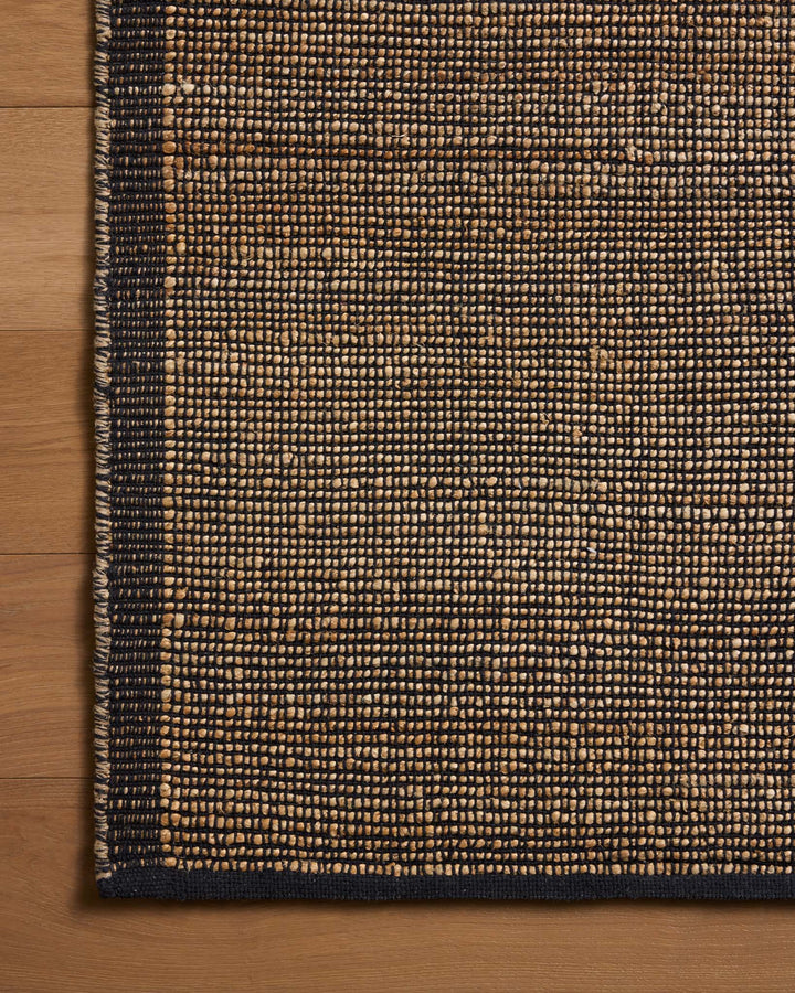 Tapis Gertrude naturel et noir Amber Lewis × Loloi — détail du tissage