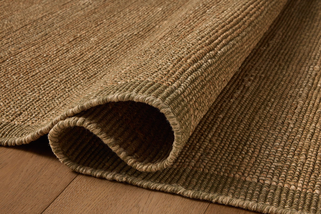Tapis Gertrude naturel et vert Amber Lewis × Loloi — détail du tissage