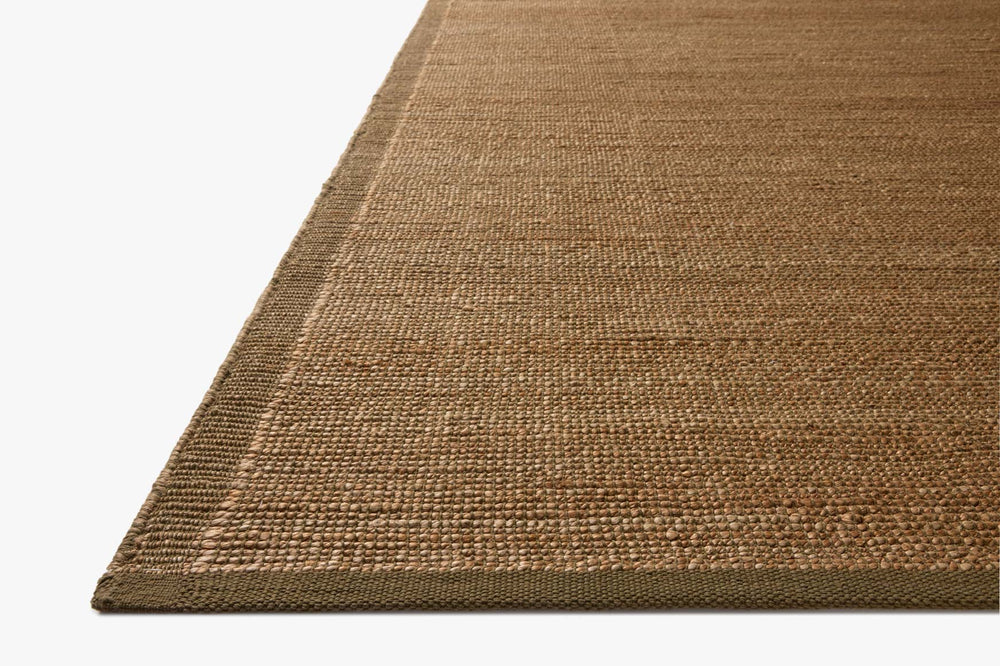 Tapis Gertrude naturel et vert Amber Lewis × Loloi — vue stylisée