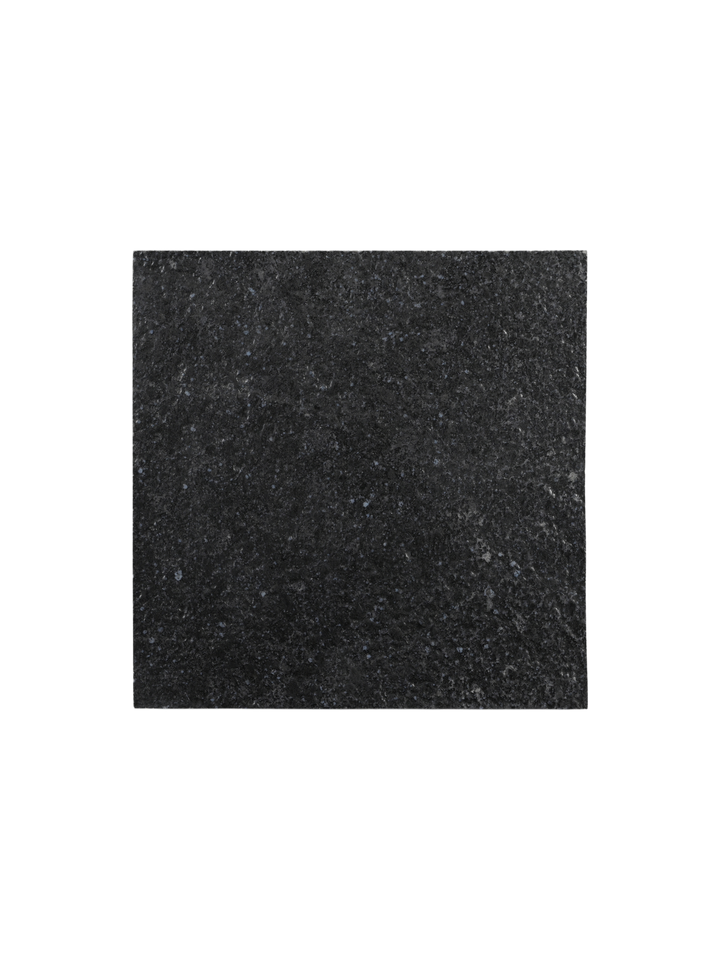 GETTY-Table-Appoint-Fer-Noire-Élégante