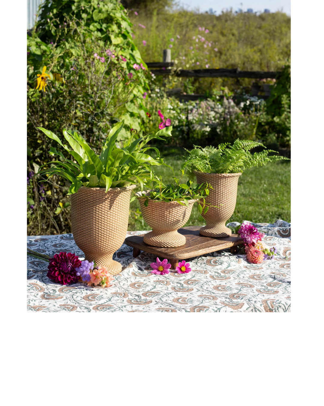 urne Grace- ciment terra-cotta- tressée