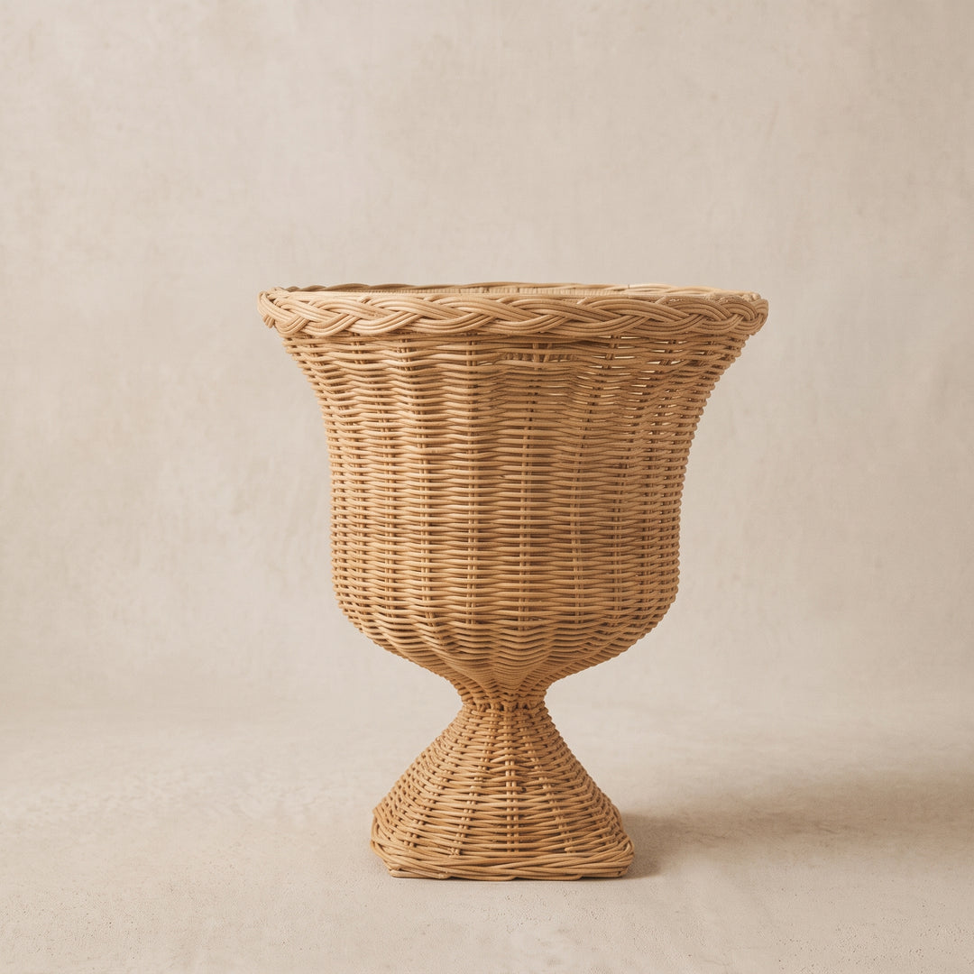 FITRIT – Natural Rattan Decorative Urn