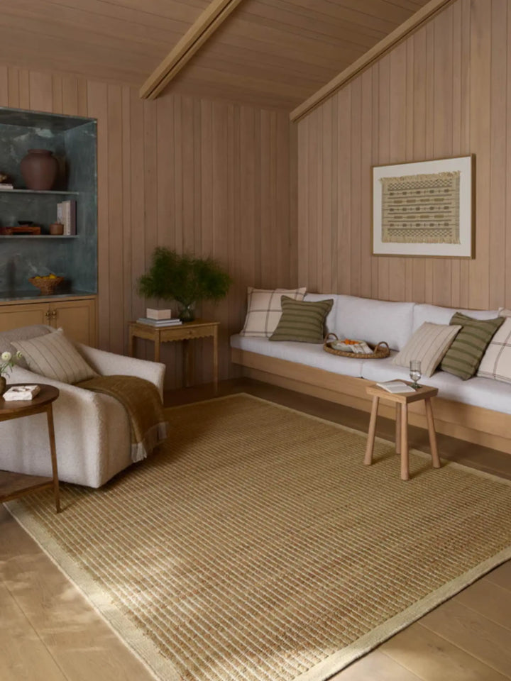 LIH-01 Natural / Antique Ivory Maison Olive1