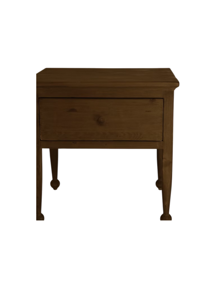 Table-CHevet-Rustique-Bois-Vintage