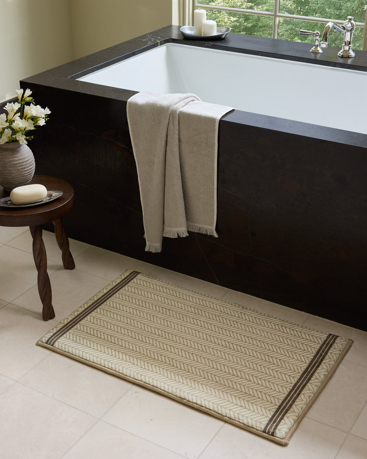 MARVIN Ivory / Charcoal Tapis de bain — vue 3