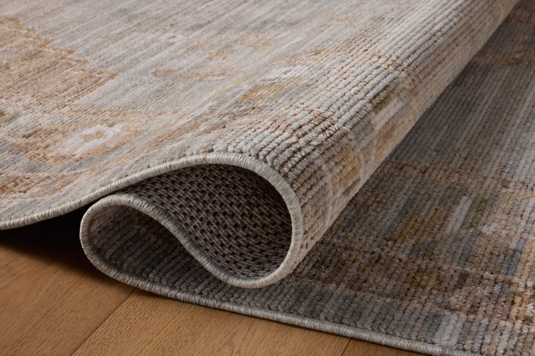 Tapis Nella ciel et naturel Amber Lewis × Loloi — détail de la texture