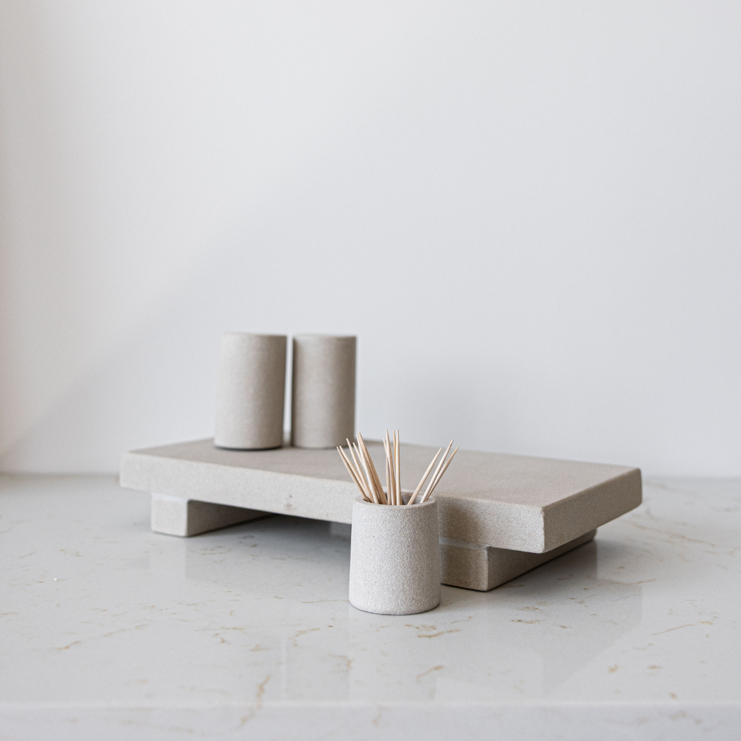 BOBY Plateau en grès beige - Maison Olive