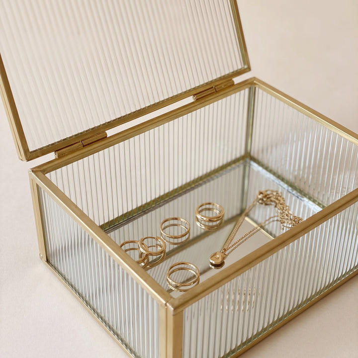 Boîte décorative en verre