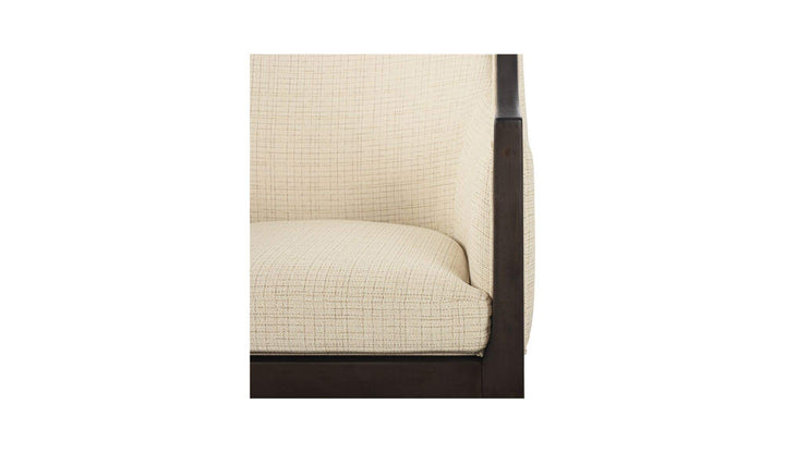 Chaise de bureau FIRTH avoine, détail de l’assise et de la structure en frêne