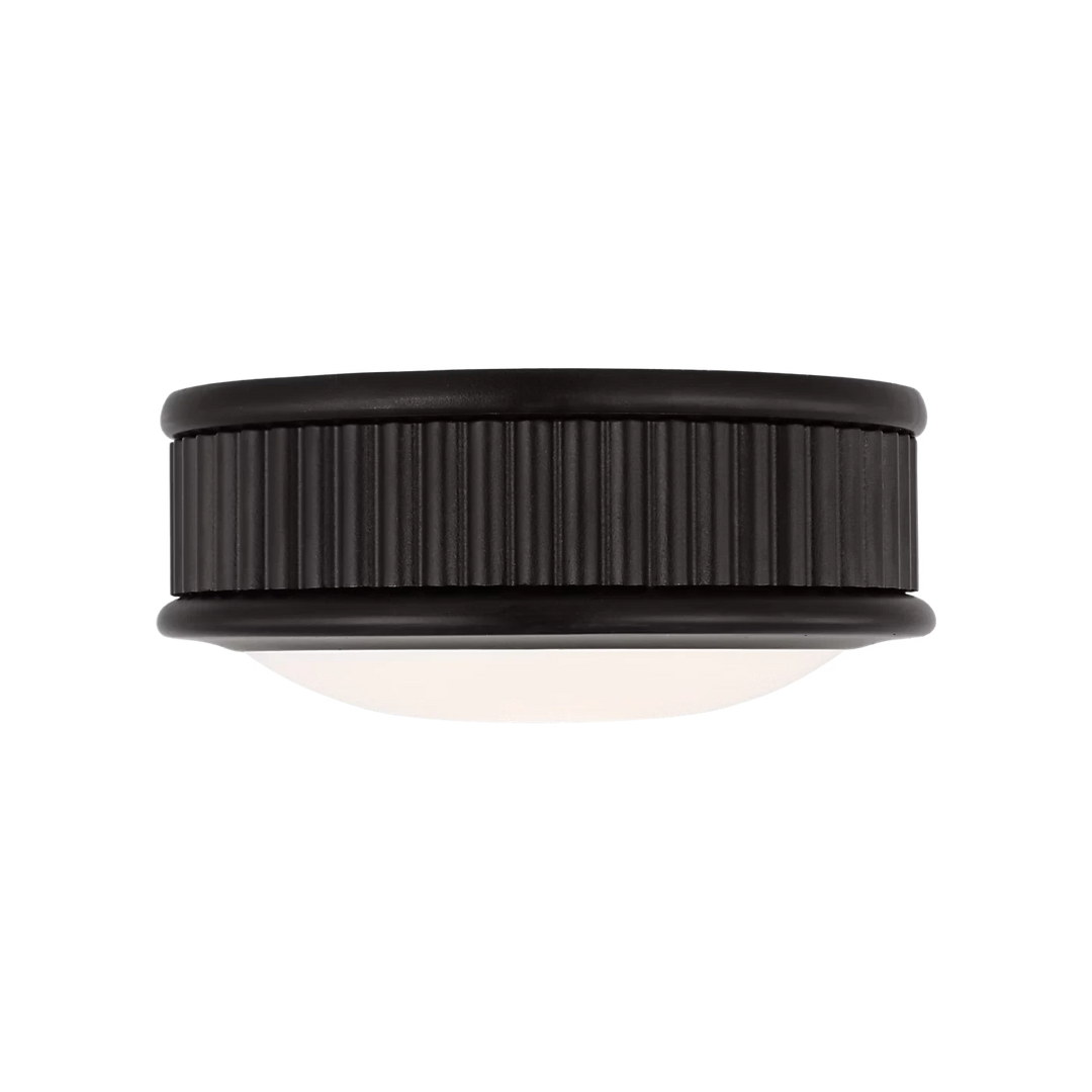 Maison Olive applique murale cylindrique noire avec abat-jour diffusant et détails cannelés