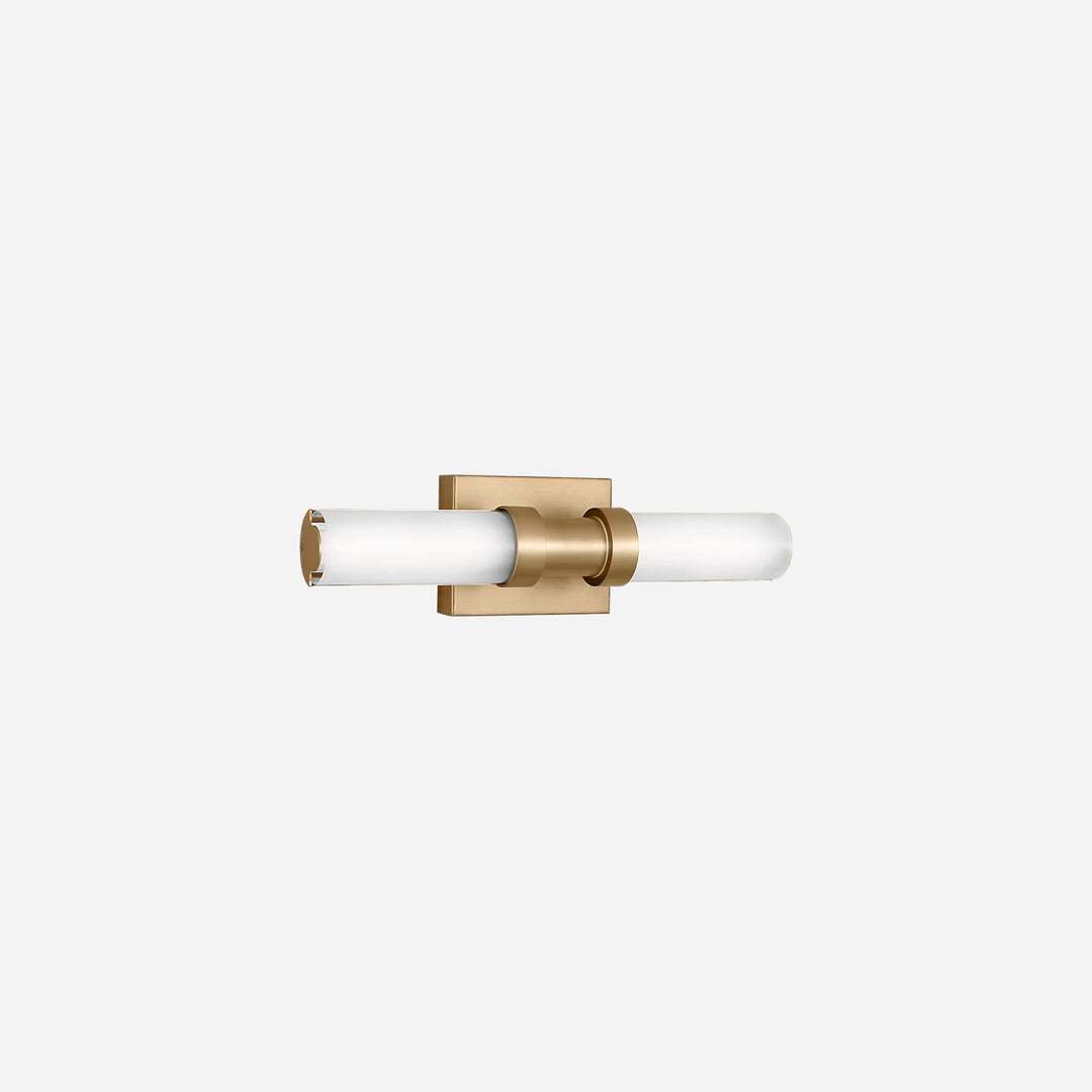 Applique murale Maison Olive Kiel en laiton brossé avec diffuseur cylindrique en verre givré au design minimaliste