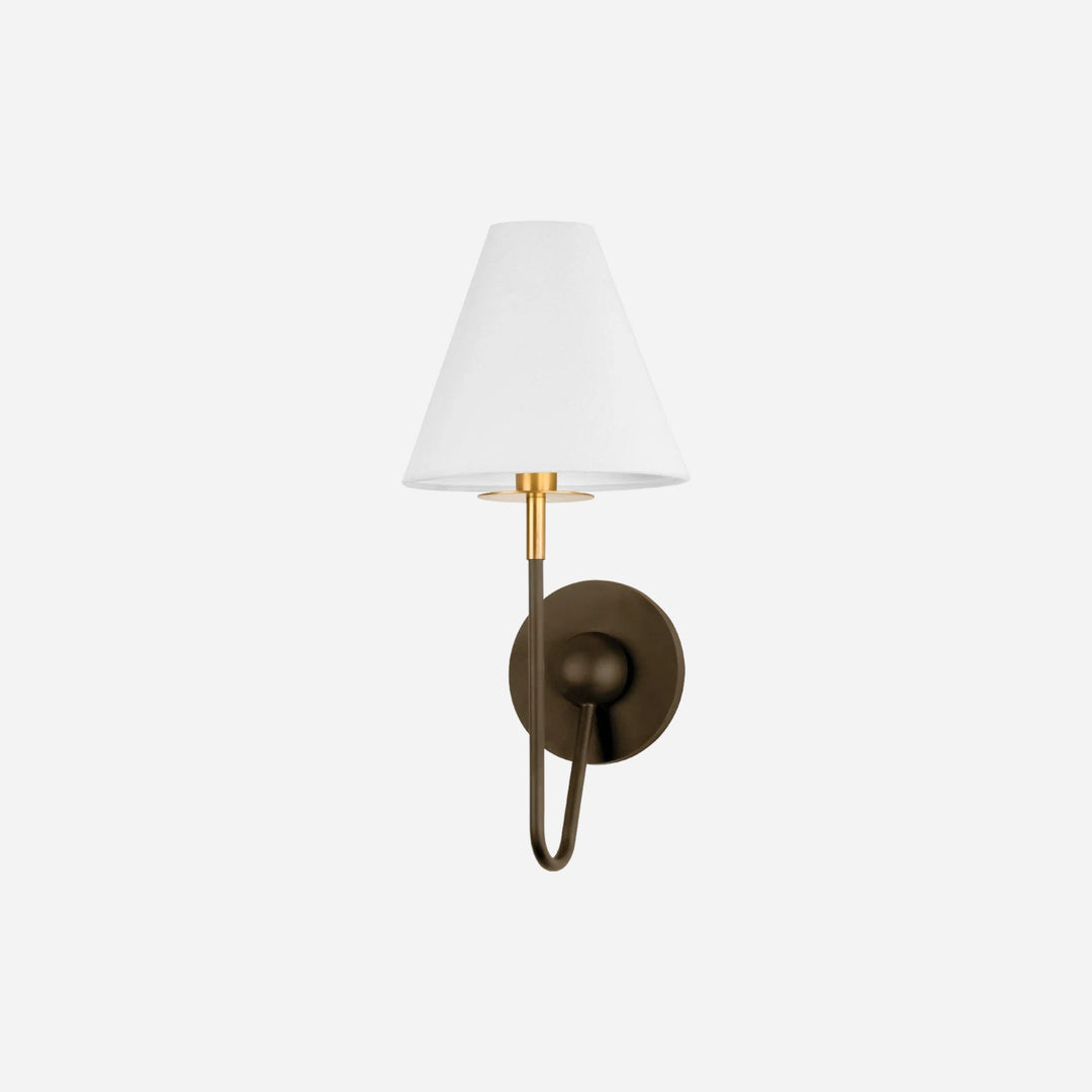 Applique murale Maison Olive Polly en bronze avec bras en J, détails en laiton vieilli et abat-jour en lin blanc