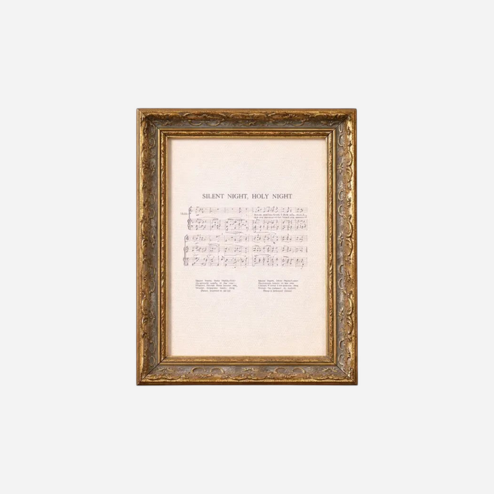 Cadre mural Maison Olive en bois doré patiné avec partition musicale vintage Silent Night, Holy Night
