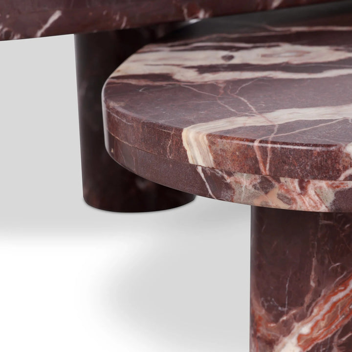 Maison Olive ZION ensemble de tables basses gigognes en marbre bordeaux et blanc, design contemporain.
