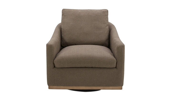 Fauteuil pivotant Maison Olive taupe en tissu texturé avec base en bois clair au design contemporain et épuré