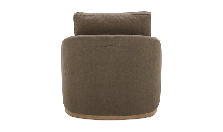 Fauteuil pivotant Maison Olive en tissu taupe texturé avec base ronde en bois clair, vue arrière