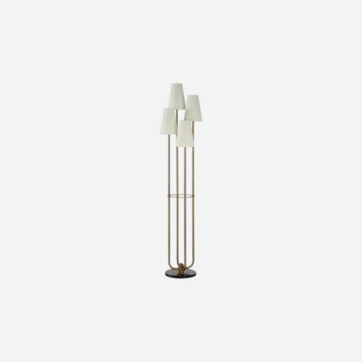 Lampadaire Maison Olive Quattuor en laiton vieilli avec quatre abat-jour en lin ivoire et base en marbre noir