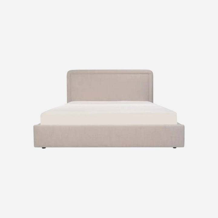 Lit coffre Maison Olive rembourré en tissu beige avec tête de lit arrondie et sommier intégré