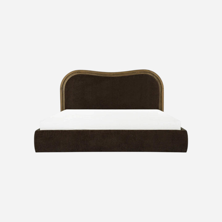 Lit EMMA Maison Olive avec tête de lit ondulée en tissu brun et cadre en bois de frêne au design Art déco