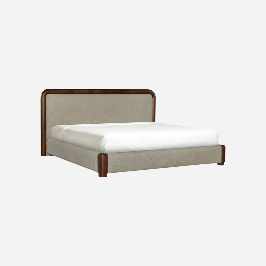 Lit Maison Olive avec tête de lit rembourrée beige et cadre en bois massif sombre au design contemporain et arrondi