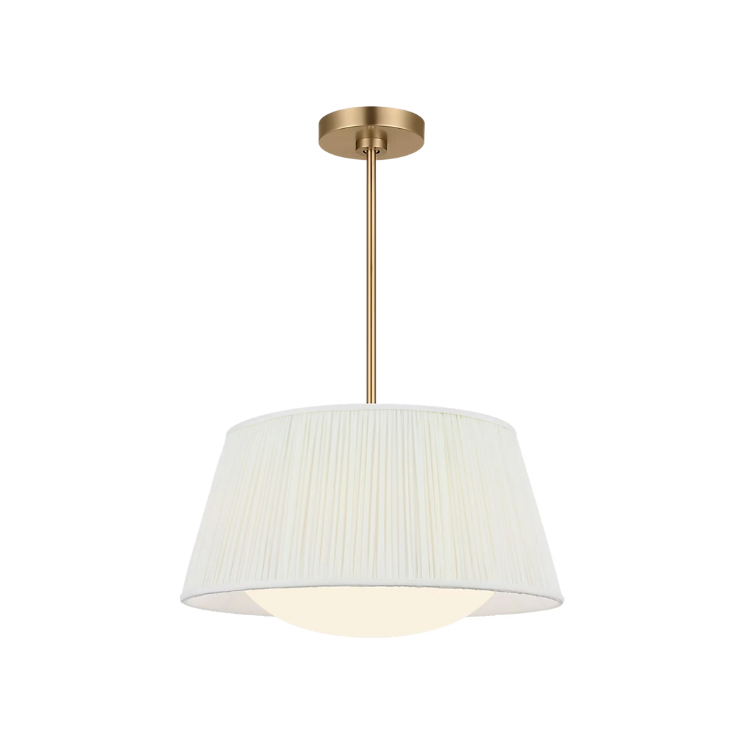 Maison Olive lustre abat-jour plissé crème avec structure métal brossé doré, lumière douce