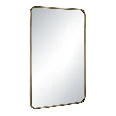 Maison Olive Miroir rectangulaire doré à bords arrondis en métal brossé, 60x90 cm, idéal pour salon ou entrée.