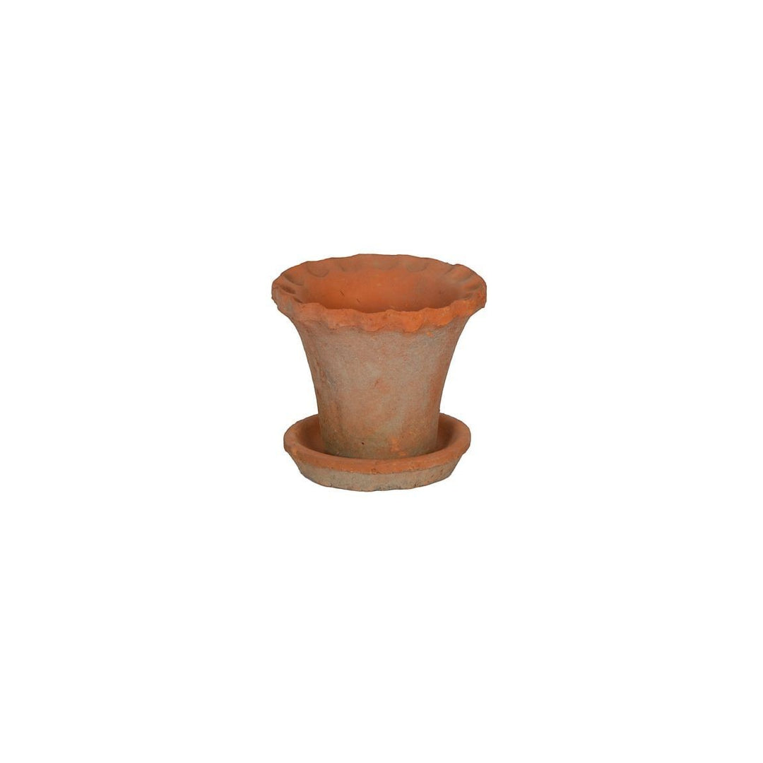 Maison Olive Pot en terre cuite LIZ à bord froncé, finition naturelle, avec soucoupe intégrée pour plantes d'intérieur.