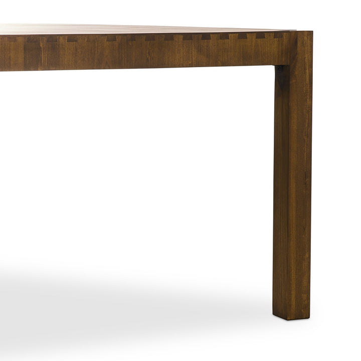 Maison Olive Table basse contemporaine en bois massif brun avec pieds robustes et finition naturelle.