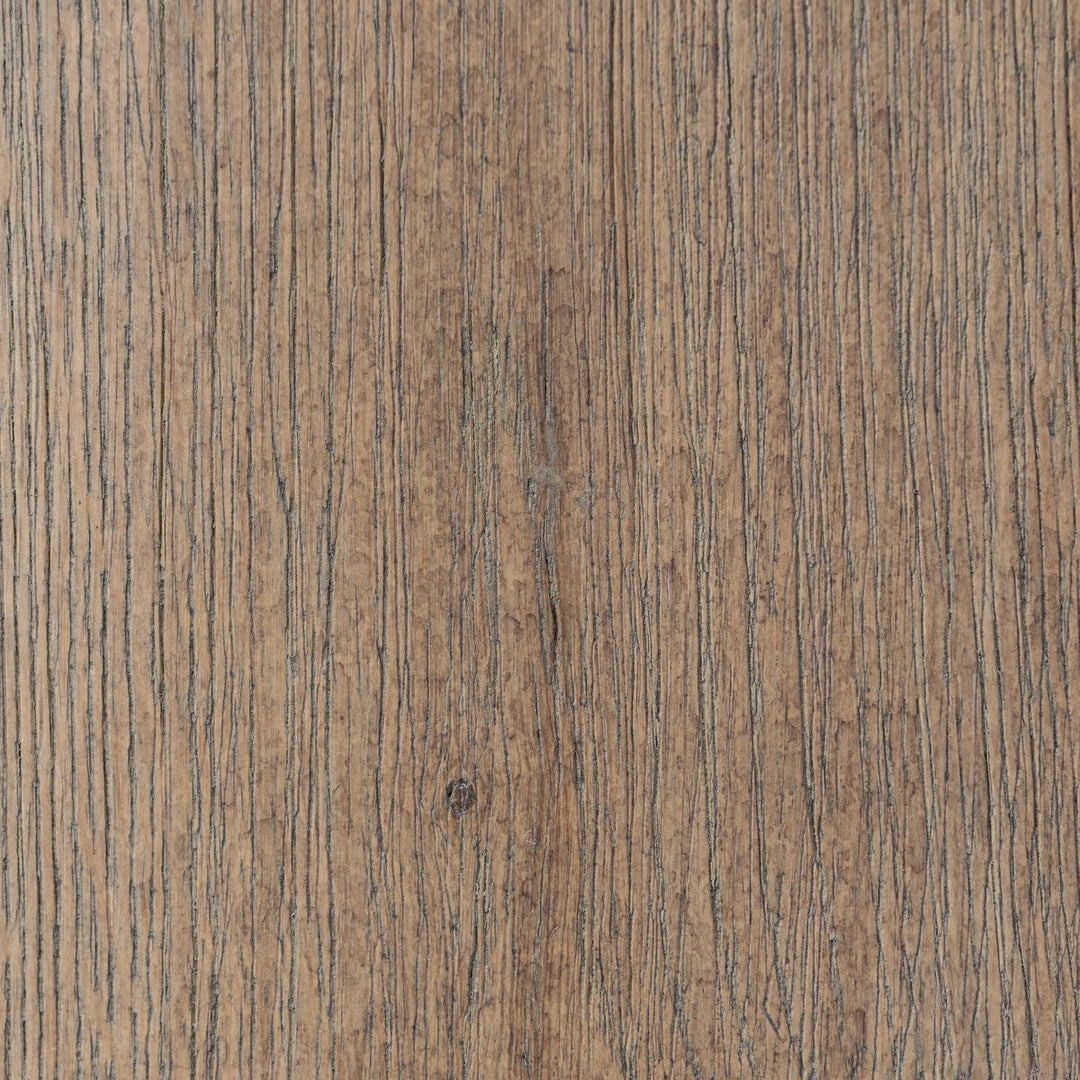 Maison Olive table d'appoint cylindrique en bois de chêne vieilli aspect rustique et naturel.