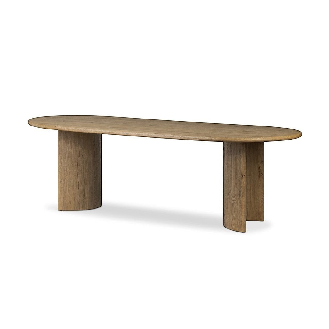 Table à manger ovale en bois d'acacia naturel, piétement cylindrique sculptural, par Maison Olive