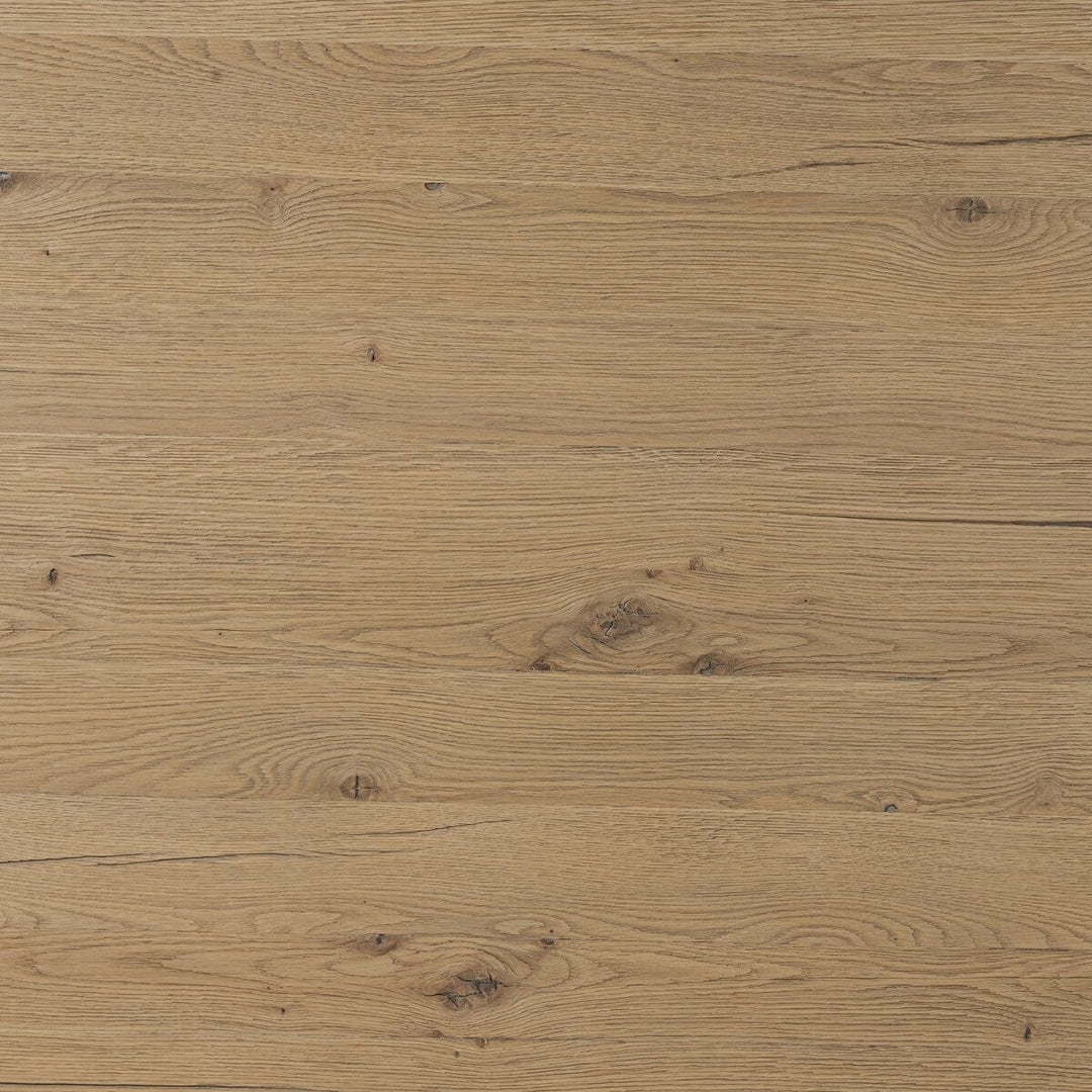 Maison Olive Table à manger PADEN en bois d'acacia noir vieilli, finition naturelle, grain visible, ovale.