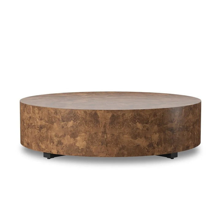 Maison Olive table ronde effet marbre brun avec plateau lisse et pieds noirs discrets. Design élégant et rustique.
