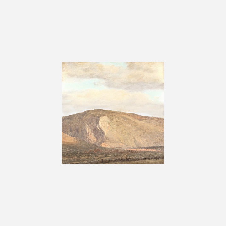 Tableau Maison Olive représentant le mont Katahdin dans le style Hudson River School avec des tons crème et taupe.