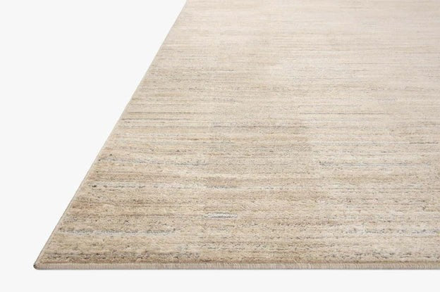 Maison Olive tapis texturé beige et gris clair avec rayures subtiles pour salon ou chambre
