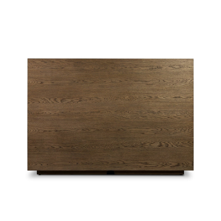 Tête de lit Maison Olive en chêne brun avec placage coupe huître, motif de grain de bois naturel unique.