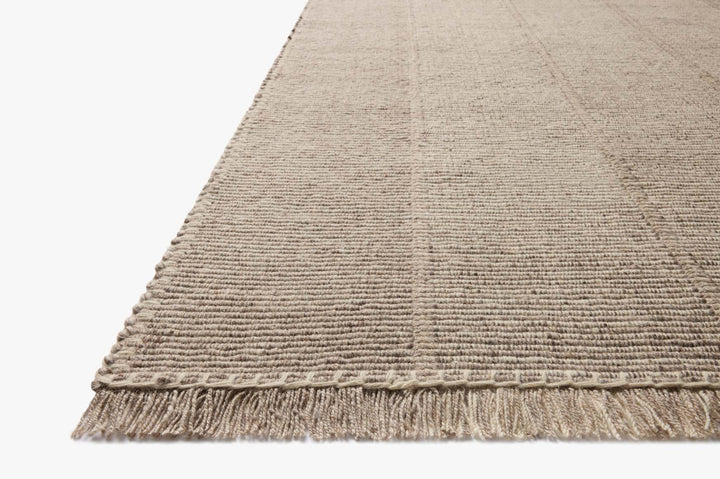 Tapis Sigrid gris cendré et ivoire Loloi, vue rapprochée