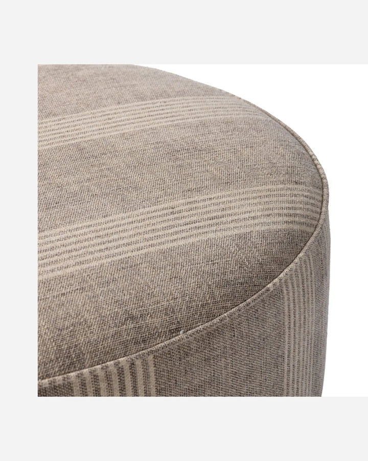 SINCLAIR Large Ottoman rond - Maison Olive - Ottomans