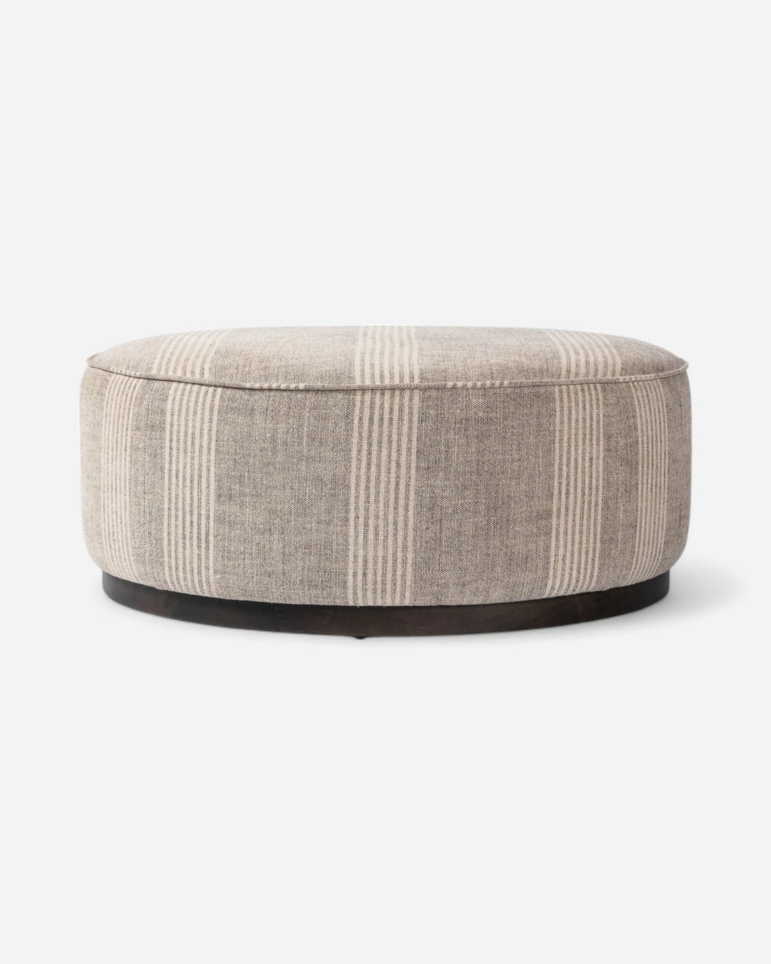 SINCLAIR Large Ottoman rond - Maison Olive - Ottomans